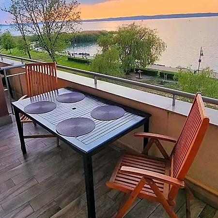 'good Feelings' Siófok